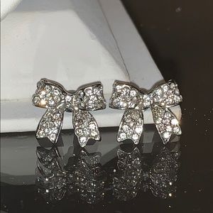 Earring studs